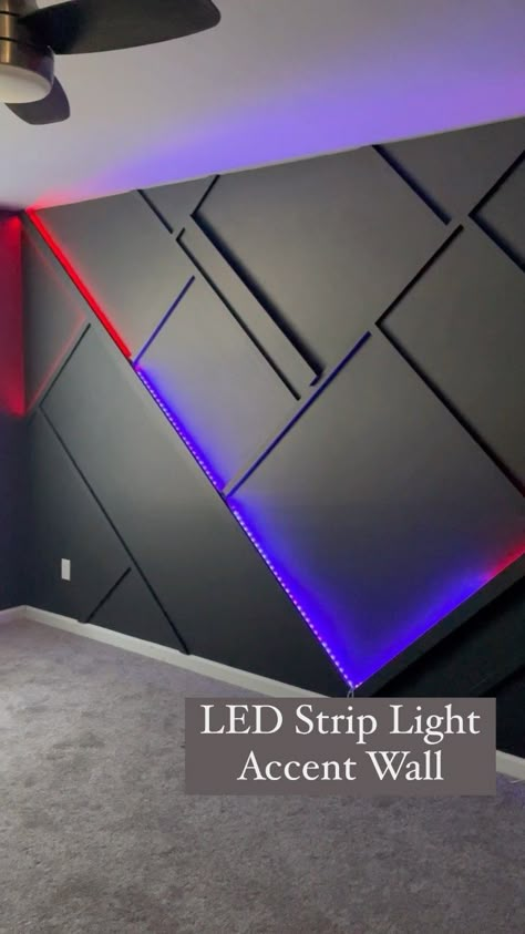 Teenage Boys Bedroom Led Lights, Accent Wall Led Lights, Led Bedroom Lights Ideas, Small Teen Room Ideas For Boys, Led Light Accent Wall, Led Boys Bedroom, Ideas For Teenage Boys Room, Room Wall Design Bedrooms, Tenageers Room Boy Ideas