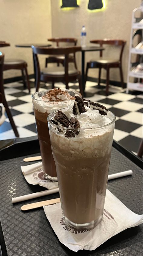 Shakes Aesthetic Snaps, Real Coffee Pic, Coffee Carnival Snap, Cafe Aesthetic Pictures Ideas, Cold Coffee Aesthetic Snapchat, Third Wave Coffee Snapchat, Fake Cafe Snaps, Ccd Coffee Snapchat, Cold Coffee Snapchat Stories