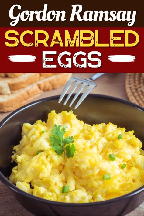 Gordon Ramsay scrambled eggs are perfectly fluffy and delicious! This foolproof method of cooking eggs can't be topped. Ihop Scrambled Eggs, Best Cheesy Scrambled Eggs, How To Make Perfect Scrambled Eggs, Scrambled Duck Eggs, Crockpot Scrambled Eggs, Special Omelette, Scrambled Eggs For A Crowd, Gordon Ramsay Eggs, Over Medium Eggs