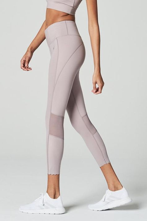 Ainsley Legging | VARLEY.com – VARLEY.COM Best Workout Clothes, Womens Printed Leggings, Snakeskin Leggings, High Waist Sports Leggings, Leggings Fitness, Crop Top And Leggings, Casual Skirt Outfits, Fitness Leggings, Best Workout