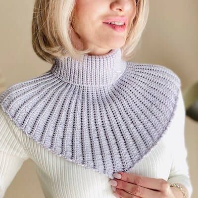 21 Crochet Neck Warmer Patterns Waves Crochet, Cowl Crochet, Crochet Neck Warmer, Thick Scarf, Womens Crochet Patterns, Cowl Knitting Pattern, Crochet Etsy, Crochet Cowl, Sea Waves