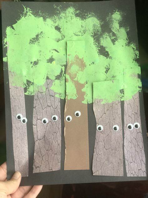 Forest Theme Art Preschool, Preschool Forest Crafts, Forest Theme For Preschool, Woodland Animals Prek Activities, Forest Craft Preschool, Enchanted Forest Preschool Activities, Forest Friends Crafts Preschool, Forest Unit Preschool, Forest Dramatic Play Preschool