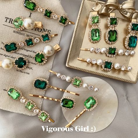 Emerald Hair, Handmade Hairpin, Diamond Hair, Vintage Hair Clips, Crystal Hair Clips, Handmade Hair Clip, Rhinestone Hair Clip, Pearl Hair Pins, Hair Accessories Clips