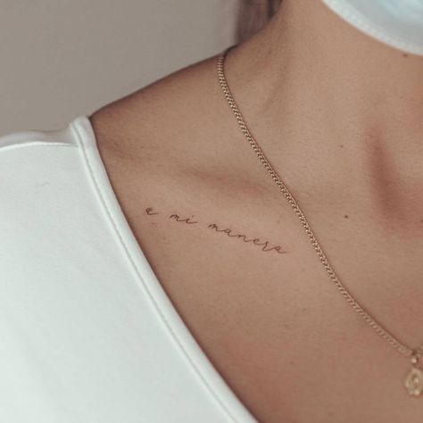 Bum Tattoo Women, Collar Bone Tattoo Quotes, Amor Tattoo, International Tattoo, Unique Tattoos For Women, Ankle Tattoos For Women, L Tattoo, Bone Tattoos, Coffee Tattoos