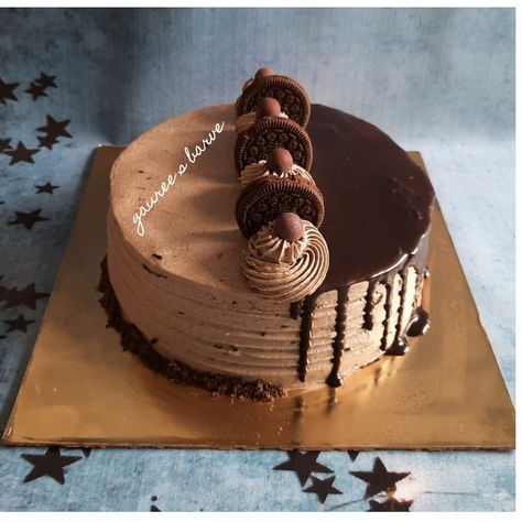 Simple Chocolate Cake Designs Birthday, Oreo Cake Designs, Chocolate Cake Design Ideas Simple, Diwali Cake, Cursed Cakes, Chocolate Oreo Cake, Sophisticated Nails, Chocolate Cake Designs, Cake For Husband