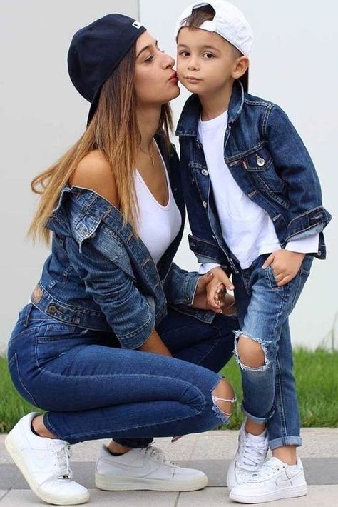 Matching Mommy Son Outfits, Mother Son Matching Outfits, Mommy Son Pictures, Mommy Son Outfits, Mom And Son Outfits, Mother Son Photos, Son Photo Ideas, Outfit Ideas Everyday, Mom And Baby Outfits