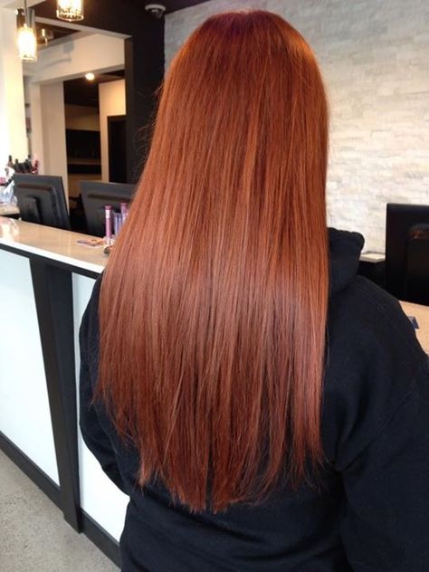 Love the color! Red Hair Inspo, Ginger Hair Color, Hair Color Auburn, Copper Hair Color, Long Red Hair, Auburn Hair, Copper Hair, Red Hair Color, Long Straight Hair