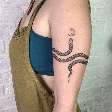 Snake Around Arm Tattoo, Arm Cuff Tattoo, Around Arm Tattoo, Cobra Tattoo, Cuff Tattoo, African Tattoo, Serpent Tattoo, Laura May, Snake Tattoo Design