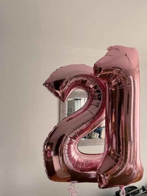 21st Birthday Aesthetics, 21st Bday Balloons, Pink 21st Birthday Aesthetic, Pink 21 Balloons, 21 Bucket List 21st Birthday, 21 Balloons Aesthetic, Silver And Pink Aesthetic, 21 Birthday Balloons Decoration, 21 Birthday Countdown Instagram