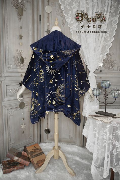 BOGUTA-astrologer series-gold and silver/dark pattern double-sided velvet wizard cloak five colors in stock - SpreeNow.com, Taobao English agent that accepts PayPal Star Pattern Clothes, Modern Day Wizard Outfit, Dark Wizard Aesthetic Outfit, Magic Robes, Cloak Ideas, Wizard Aesthetic Fashion Male, Wizard Style, Fantasy Astronomy Outfits, Wizard Accessories