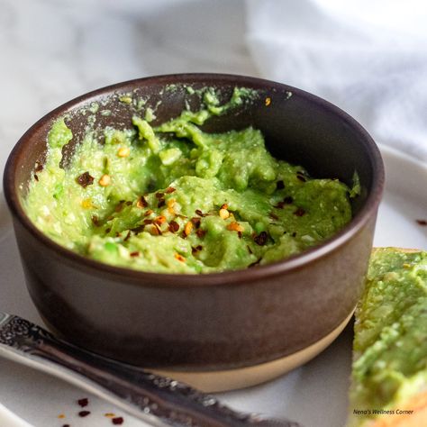 Avocado Spread with Feta Cheese Wellness Corner, Avocado Spread, Sandwich Spread, Nutritious Recipes, Mashed Avocado, Pita Chips, Ripe Avocado, Avocado Recipes, Healthy Lifestyle Tips