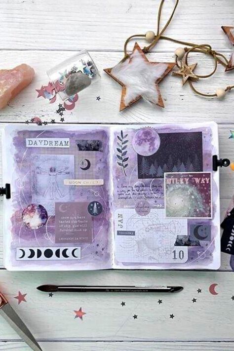 starry scrapbooking ideas Journal Dairy, Aesthetic Stationary, Rosen Box, Bullet Journal Cover Ideas, Moon Journal, Pretty Journals, Scrapbook Book, Bullet Journal Aesthetic, Bullet Journal Design Ideas