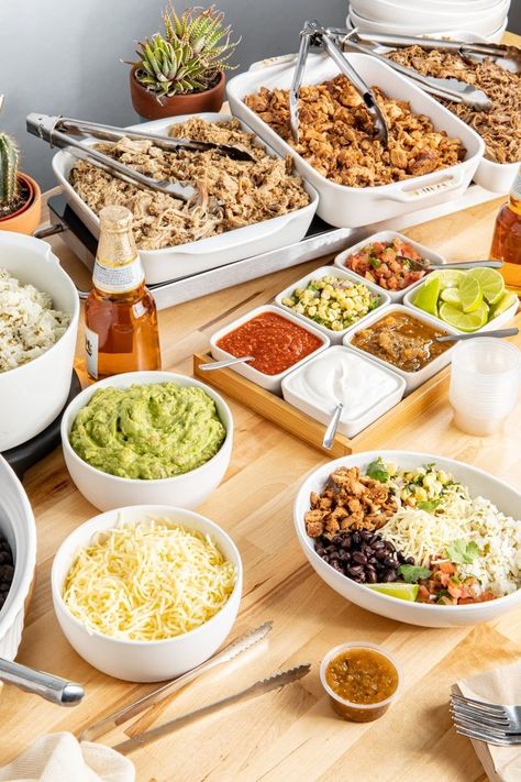 Taco Dinner Party, Chipotle Catering, Chipotle Copycat Recipes, Burrito Bar, Taco Bar Party, Chipotle Copycat, Chipotle Recipes Chicken, Foods At Home, Restaurant Copycat Recipes