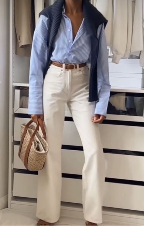 White And Blue Button Up Shirt Outfit, Old Money Blouse, White Pants Outfit Winter Classy, Blue Outfit Classy, Old Money Outfits Autumn Women, Career Fair Outfit, White Pants Outfit Aesthetic, Beige And Blue Outfit, Blue And Beige Outfit