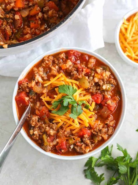 Healthy Stuffed Pepper Soup Soup Ground Turkey, Bell Pepper Recipes Healthy, Stuffed Pepper Soup Recipe, Pepper Recipes Healthy, Erin Lives Whole, Pepper Soup Recipe, Best Tomato Soup, Chicken Tortilla Soup Easy, Stuffed Peppers Healthy