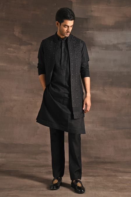 Black Kurta Jacket Men, Traditional Mens Outfit, Black Kurta With Jacket Men, Kurta For Boys Men, Black Kurta With Nehru Jacket For Men, Boys Kurta Design Mens Fashion New, Black Sangeet Outfit Men, Black Nehru Jacket Outfit For Men, Shadi Outfit For Men