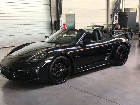 black Boxster 718 Black Porsche Convertible, Porsche Convertible, Boxster 718, Porsche Boxter, 718 Boxster, Porsche 718 Boxster, Black Cars, Black Porsche, Future Cars