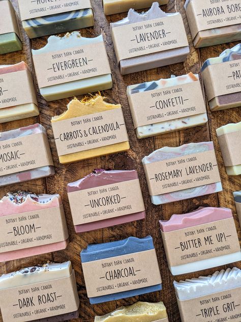 Self Care Personalized Gift Set With Organic Soap Eco - Etsy Handmade Soap Packaging, Handmade Soap Recipes, Organic Lotion, Soap Ideas, Lotion Bar, Candle Ideas, Soap Labels, Soap Gift Set, Soap Shop