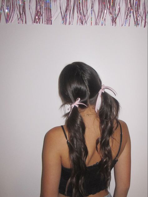 Hairstyles Pinterest, Two Ponytail Hairstyles, Guest Hairstyles, Tail Hairstyle, Fairy Hair, Bow Hairstyle, Pigtail Hairstyles, Hairstyles Women, Ribbon Hairstyle