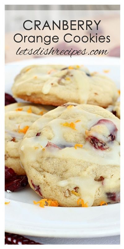 Cranberry Orange Cookies: Cranberry and orange come together in this soft and chewy holiday drop cookie. Cookies Cranberry, Cranberry Cookies Recipes, Cranberry Orange Cookies, Drop Cookie, Recipe Cookies, Fruit Cookies, Orange Cookies, Cookie Christmas, Cranberry Cookies