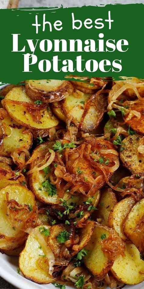 Quick Potato Recipes, Roasted Potatoes And Onions, Lyonnaise Potatoes, French Side Dishes, Potato Side Dishes Easy, Pan Fried Potatoes, Southern Bbq, French Potatoes, Sauteed Potatoes