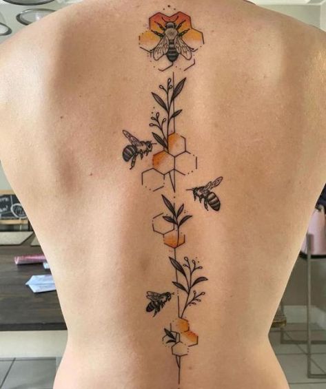 50 Honeycomb tattoo Designs with Meaning | Art and Design Nature Tattoo Back Piece, Honey Bee Tattoo, Honeycomb Tattoo, Flower Spine Tattoos, Tattoo Snake, Meaningful Symbols, Tattoo Animal, Witch Tattoo, Skeleton Hand Tattoo