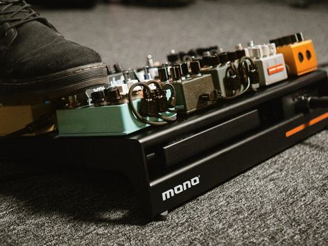 MONO launches the Pedalboard Rail: an ultra-light new pedalboard design that's built for the road Pedalboard Design, Curved Railing, Pedal Board, Light Board, Easy Organization, Wear And Tear, Effects Pedals, The Road, Accessories Case