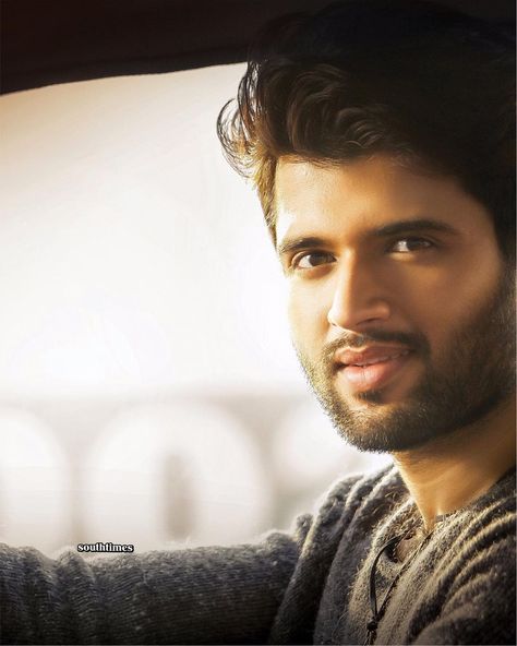 Taxiwaala, releases on Nov 16. #vijaydeverakonda Dear Comrade, Mahesh Babu Wallpapers, South Hero, Vijay Deverakonda, Vijay Actor, Vijay Devarakonda, Most Handsome Actors, Photoshoot Pics, Bollywood Couples