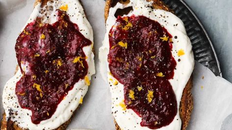 Whipped Ricotta Toast with Strawberry Jam | Lindsey Eats Whipped Ricotta Toast, Ricotta French Toast, Toasted Crostini, Jam Toast, Ricotta Toast, Whipped Ricotta, Best Guacamole Recipe, Best Bread Recipe, Freeze Dried Strawberries