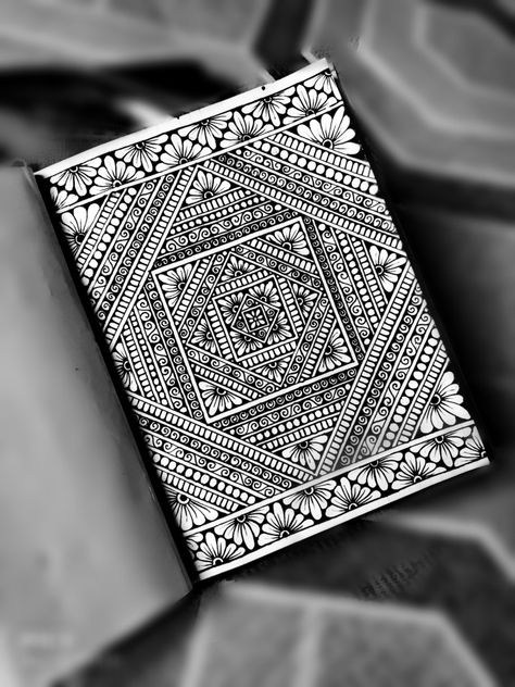 Square Mandala Design Pattern, Drawing For Relaxation, Mandala Square Drawing, Mandala Square Design, Rectangle Mandala Design, Mandala Art In Square, Mandala Art Drawing Easy, Square Mandala Drawing, Square Mandala Art