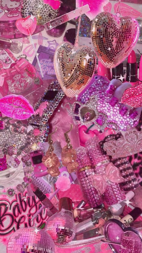 #mcbling #y2k #pink #2000s #nostalgia Pink Aesthetic Retro, Pink Y2k Birthday Party, 2000s Wallpaper Pink, Euphoria Pink Aesthetic, Y2k Princess Aesthetic, 2000s Pink Wallpaper, Pink Futuristic, 2000s Pictures Aesthetic, Airbrush Background