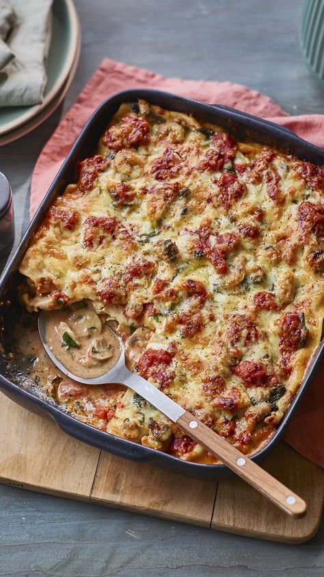 a baking dish containing chicken lasagne, with a spoonful removed Mary Berry Chicken Lasagne, Prawn Risotto, Chicken Lasagne, Tomato Spaghetti, Beef Lasagne, Chicken Breast Crockpot Recipes, Mary Berry Recipe, Crockpot Chicken Breast, Chicken Spaghetti Recipes