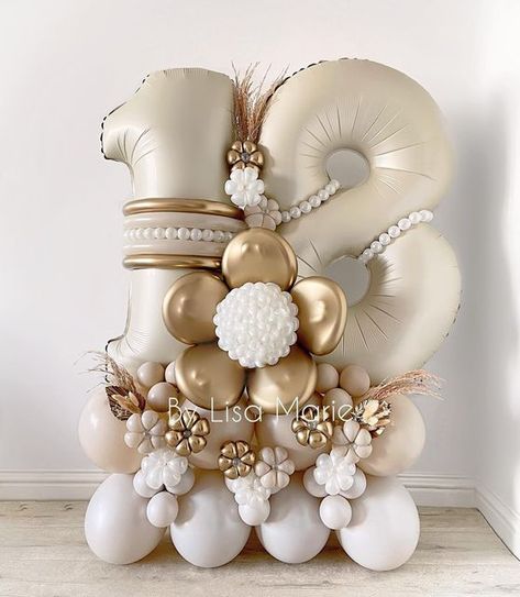 Balloon Tower, Balloon Clusters, Balloon Display, Balloon Installation, Pastel Balloons, Mini Balloons, Diy Balloon Decorations, Birthday Party Theme Decorations, Birthday Balloon Decorations