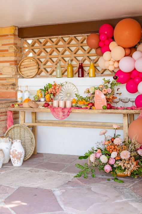 How To Decorate A Brunch Table, Peach And Orange Party Decor, Elegant Fiesta Bridal Shower Ideas, Hens Drink Station, Mexican Boho Bridal Shower Ideas, Bright Boho Party, Bright Boho Bridal Shower Ideas, Bridal Shower Themes Pink And Orange, Bright Color Engagement Party