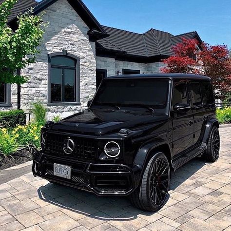 🖤 Mercedes Jeep, Wallpaper Hippie, Black Mercedes, Tmax Yamaha, Luxe Auto's, مرسيدس بنز, Dream Cars Mercedes, Mercedes G Wagon, Benz G Class