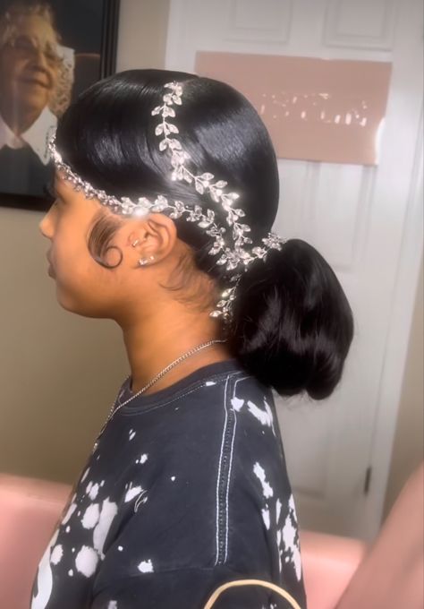 Harlem Night Hairstyles Black Women, Wedding Wig Hairstyles For Black Women, Prom Dress With Head Veil, Low Bridal Bun Black Women, Prom Pin Up Hairstyles For Black Women, Low Ponytail Prom Hairstyles, Low Bun Hairstyles For Black Women Prom, Frontal Low Bun, Bridal Bun Black Women