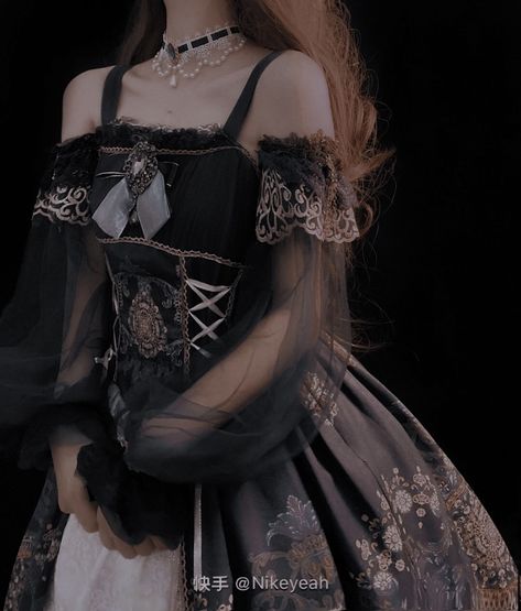 Royal Ball Gowns Victorian, Masculine Princess Aesthetic, Royalty Princess Dress, Princess Gown Black, Black Dress Princess Aesthetic, Princess Dress Aesthetic Dark, Victorian Ball Gowns Aesthetic, Alt Ball Gown, Black Gowns Aesthetic