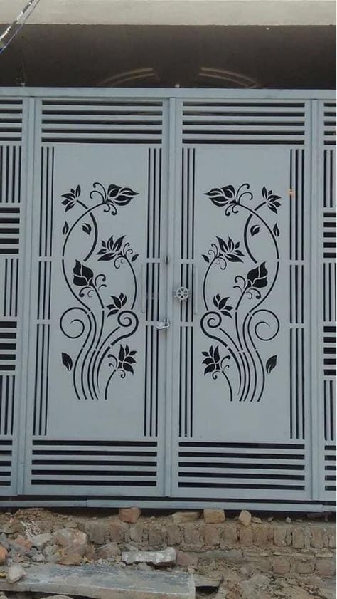 Modern Iron Gate Designs, Fabrikasi Logam, Latest Gate Design, Iron Main Gate Design, Metal Gates Design, Pintu Interior, Main Gates, Porte In Ferro, Home Gate Design