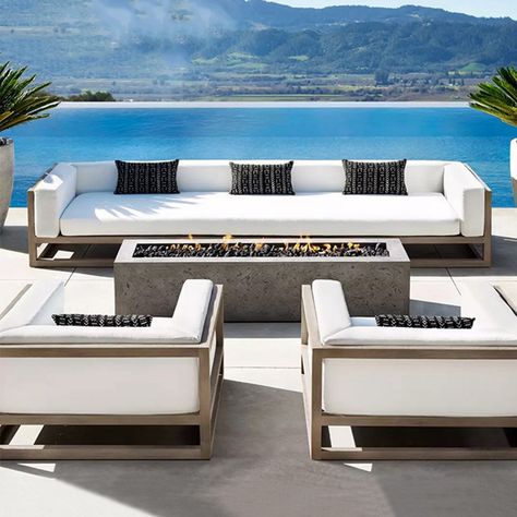 Outdoor lounge chairs