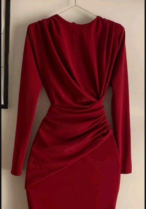 Elegant Evening Dresses Classy, Long Dresses With Sleeves, Red Long Dress, New Look Dresses, Fashion Show Dresses, Modest Dresses Fashion, Chic Dress Classy, Classy Dresses, Women Dresses Classy