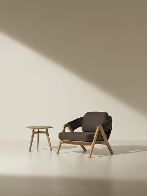 Minimal Furniture Photography, Sofa Product Photography, Studio Chairs Photography, Furniture Design Photography, Product Photography Furniture, Furniture Aesthetic Photography, Studio Chair Photoshoot, Interior Design Photoshoot Ideas, Table Photoshoot