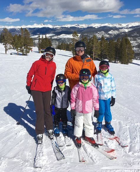 Magnolia Mamas : Family Ski Trip {Why We Love Private Ski Lessons} Ski Trip Family, Skiing Family, Love Private, Kids Skiing, Family Skiing, Winter Family Photoshoot, Family Ski Vacation, Japan Fits, Cheap Family Vacations