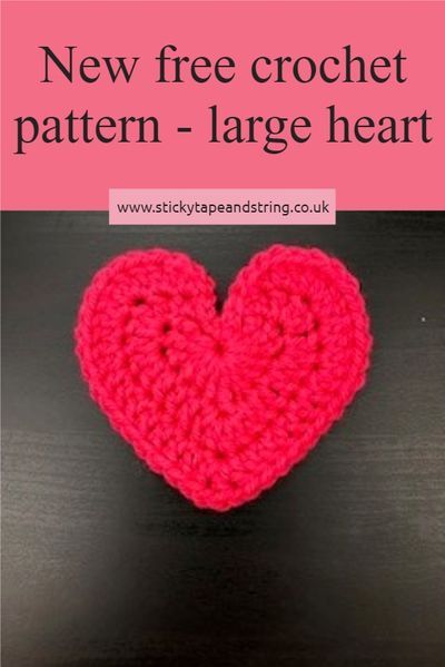 Crochet Large Heart Free Pattern, Crochet Big Heart Free Pattern, Crochet Heart Coasters Free Pattern, Crochet Doily Patterns Free, Doily Patterns Free, Crochet Projects For Beginners, Free Heart Crochet Pattern, Crocheted Hearts, Valentine Crochet