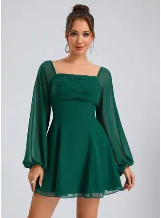 JJ's House Chiffon Square Spring Summer A-line NO Dark Green US 2 / UK 8 / EU 34 Height:5.8ft（176cm） Bust:32in（82cm）Waist:24in（61cm）Hips:35in（89cm） No Short Dresses. #JJ's House #Chiffon #Square #Spring #Summer #Aline #NO #DarkGreen #US2UK8EU34 #No #Short #Dresses Long Sleeve Homecoming Dress, Green Homecoming Dresses, Short Green Dress, Mermaid Prom Dresses Lace, Dark Green Dress, Winter Formal Dresses, Chiffon Cocktail Dress, Prom Dresses Two Piece, Two Piece Homecoming Dress