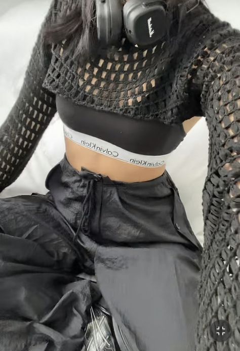 Hot Outfit Female, Extreme Cropped Sweater Outfit, 2013 Clothes Aesthetic, Sweater Tied Across Chest, Crochet Grunge Aesthetic, Bikercore Style Women, Y2k Womens Outfits, Black Fits Aesthetic, Black Fancy Outfits