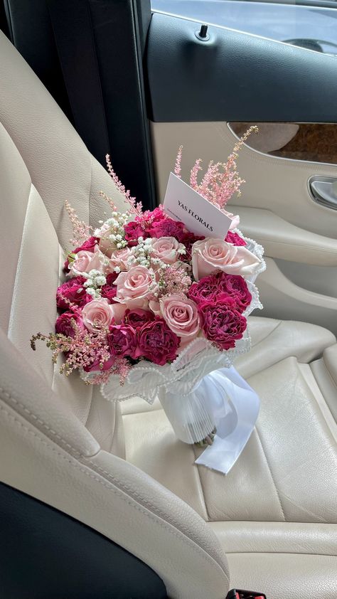 Luxury Floral Arrangements, Luxury Flower Bouquets, Boquette Flowers, Flowers Bouquet Gift, Nothing But Flowers, Flower Therapy, Beautiful Bouquet Of Flowers, Beautiful Flower Arrangements, Luxury Flowers