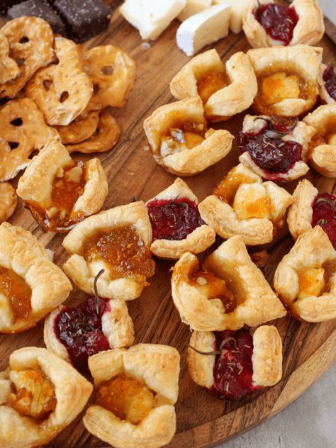 Brie and Jam Puff Pastry Bites - Simply Scrumptious Brie Bites Puff Pastry, Jam Puff Pastry, Puff Pastry Bites, Pastry Bites, Easy Make Ahead Appetizers, Brie Puff Pastry, Cranberry Brie, Puff Pastries, Mexican Appetizers