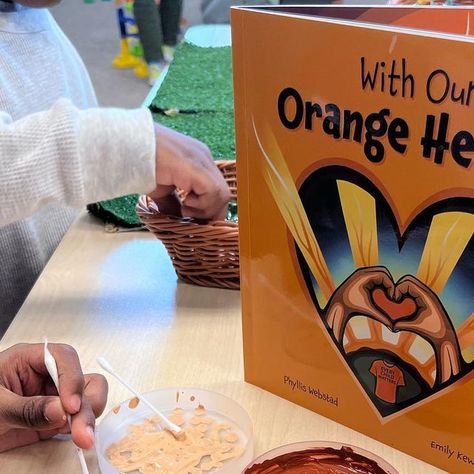 Sharon Shakoor RECE on Instagram: "A little late posting this. Acknowledged Truth and Reconciliation day with my kinders. We read Phyllis Webstad’s story, With our Orange Hearts 🧡, wore our orange shirts and even participated in some indigenous Dot Art that included orange hearts with words that reflected how our learners feel at school. 🧡🧡🧡#learningthroughplay #earlychildhoodeducators #learninginkindergarten #kindergartens #ontariokindergartenclassroom #playbasededucation #everychildmatters Kindergarten Orange Shirt Day, Truth And Reconciliation Art For Kids, Orange Shirt Day Activities Kindergarten, Truth And Reconciliation Art, Truth And Reconciliation Activities, Orange Shirt Day Art, Truth And Reconciliation Day, Indigenous Activities, Truth And Reconciliation