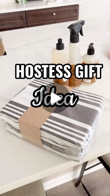 Debbie Sandler | Cleaning, Organizing, Home Tips on Instagram: "The holiday season is right around the corner!   🎁 Save this fun hostess gift idea for your next invite, and you won’t have to worry about showing up empty handed😉.   TIP: Keep some new dish towels on hand just for this purpose. There’s so many budget friendly diy gift ideas you can make with them. These are from Amazon and come in a pack of 2.   #giftideas #hostessgift #diyideas #diygifts #homehacks #lifehacks #holidayvibes #fallvibes #holidayvibes #hacks #holidayseason #holidaygiftideas #amazonfinds @mrsmeyerscleanday" Dish Soap Gift Basket, Dish Towel Hostess Gift, Dish Towel Gift Basket, Kitchen Towel Gift Basket, Dish Towel Wrapping Ideas, Soap And Towel Gift Ideas, Hand Towel Gift Ideas, How To Fold Dish Towels Gift Ideas, Dish Towel Gift Ideas