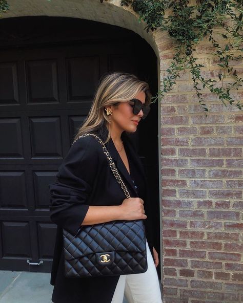 Black Chanel Bag Outfit, Chanel Jumbo Flap Bag, Chanel Jumbo Flap, Chanel Bag Outfit, Chanel Classic Jumbo, Chanel Maxi, Chanel Classic Flap Bag, Chanel Jumbo, Chanel Outfit